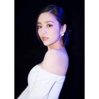 佟麗婭經紀人