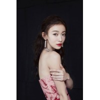 吳謹言經紀人