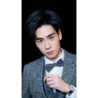 胡一天經紀人